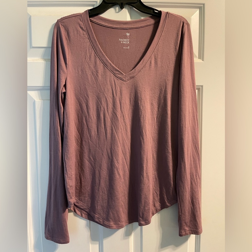 Women’s purple SO, purple long sleeve V-neck, size medium